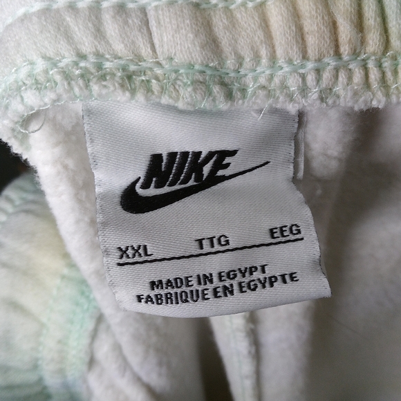Nike pastel tie dye sweatsuit matching set. Unique alien embroidered design 2XL - Picture 10 of 15